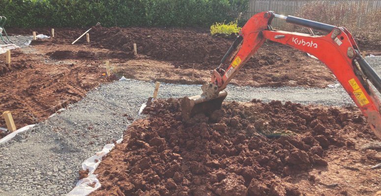 How can we protect soil to maximise carbon sequestration?