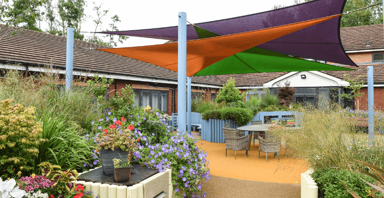 Greenfingers Charity completes three year Derian House project